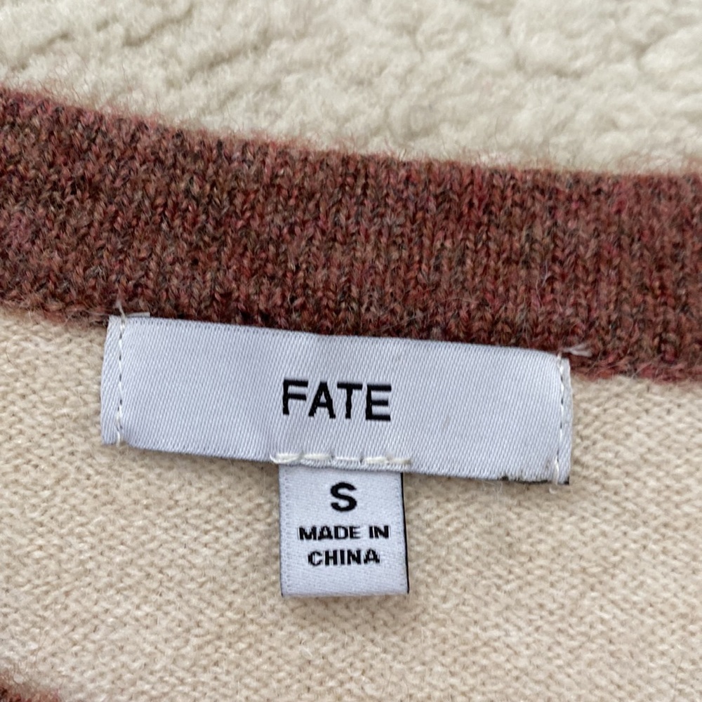 Cashmere Color-block Sweater - Picture 2 of 6